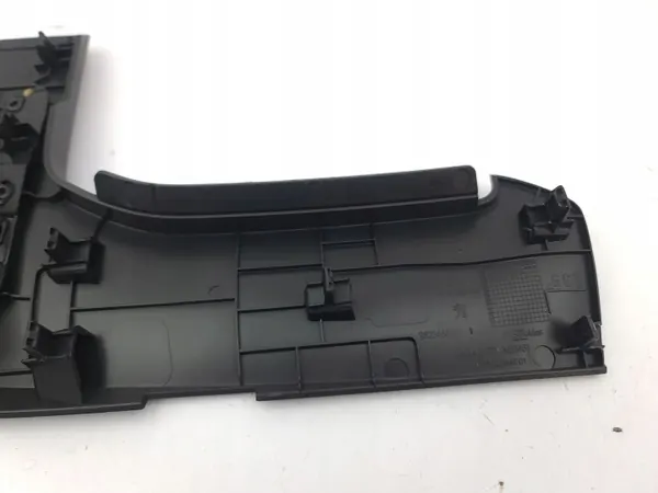 Handskfack Peugeot 2008 II 2021 OEM 9823468280 image 4