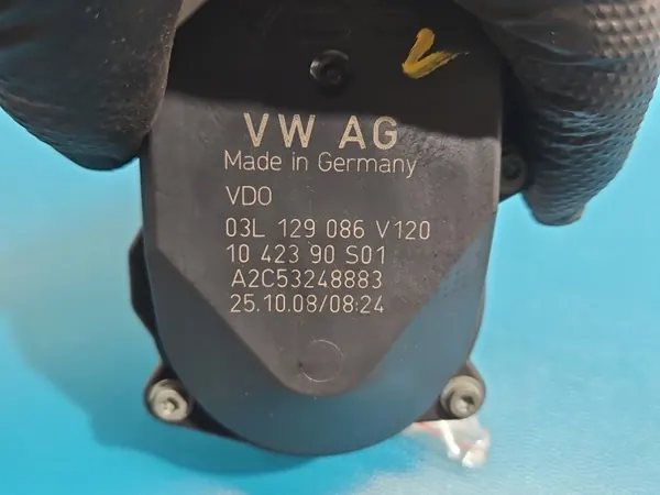 OEM 03L129086 Klapin säätäjä VW Passat CC 2.0 TDI:lle image 7