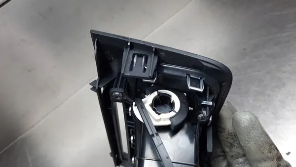 Grade de ar central 1302138 Volvo V60 S60 II 10-18R image 8