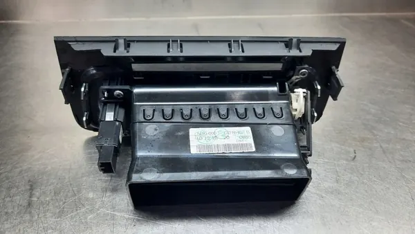 Grade de ar central 1302138 Volvo V60 S60 II 10-18R image 9