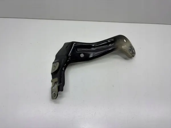 OEM 89A821135 Etu vasen lokasuojan kiinnike Audi Q2 E-Tron image 2