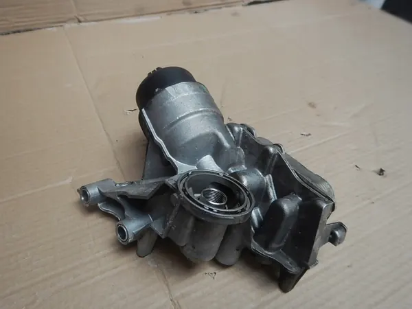 Öljynsuodinkotelo OEM 55236756 1.4L Moottorille image 8