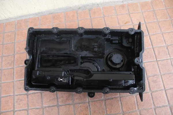 Volkswagen OE Ventilhuv 03G103469L image 3