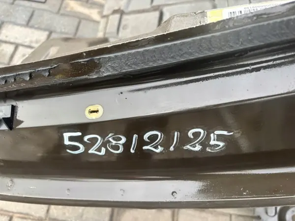 Iveco Daily 14- Vorderer Bodenholm OEM DAILYPRZÓDPODŁUNICA14- image 9
