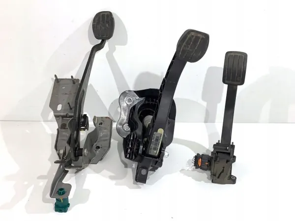 OEM 9676728880 Pedalen voor Peugeot 308 SW II 2014-2021 image 2