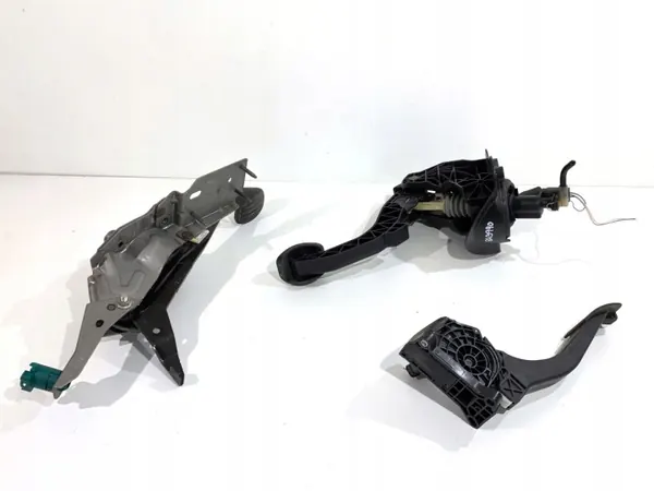 OEM 9676728880 Pedalen voor Peugeot 308 SW II 2014-2021 image 3