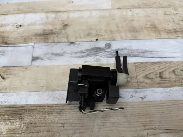 Saab Ventile OEM 55561363 für 95-96 2006 image 2