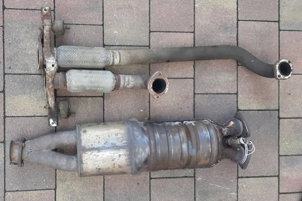 OEM kat164 Katalysator för Alfa Romeo 164 image 2