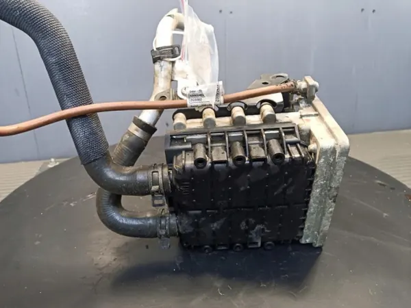 Lämmönvaihdin Lämmitysmoduuli OEM A0008357300 Käytetty image 6