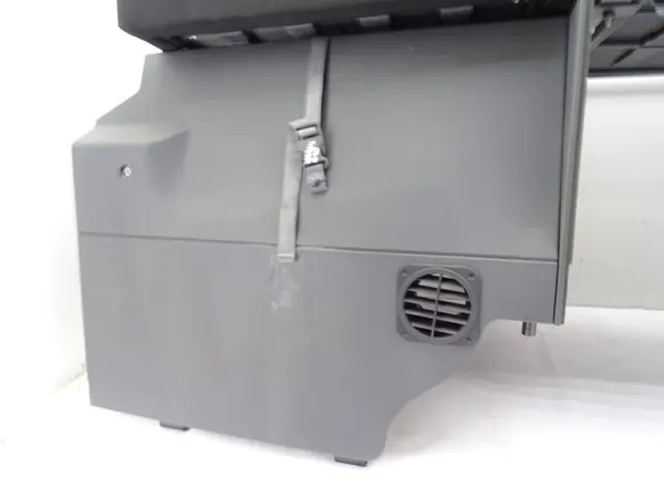 Cadre et Matelas de Couchette Inférieure OEM 504071476 Iveco image 6