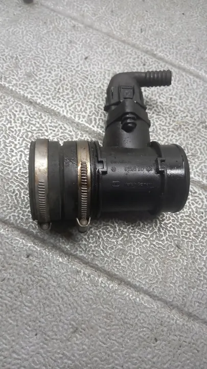 Luftmassenmesser Opel Agila 1.0B 00R 0280217123 5PIN image 2