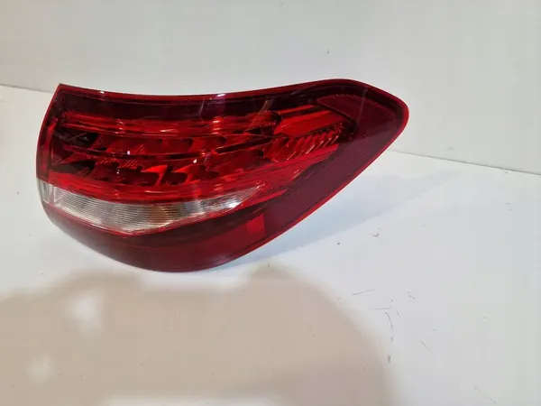 MERCEDES C-KLASSE 205 COMBI ACHTERLICHT RECHTS LED A2059060657 image 2
