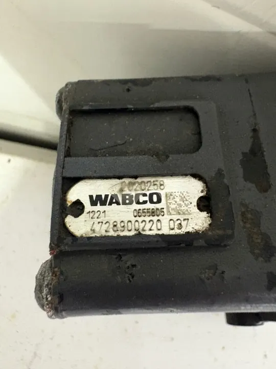 Soupape ECAS Wabco OEM 2020258 4728900220 - Occasion image 5
