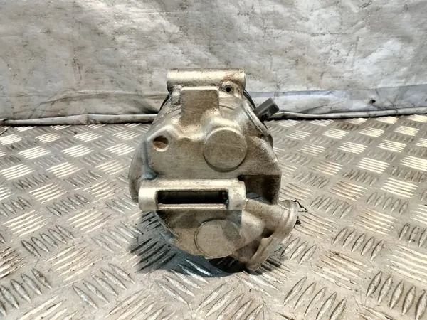 Compressor A/C Valeo OEM 914792 para Fiat Punto II 1.3 JTD image 5