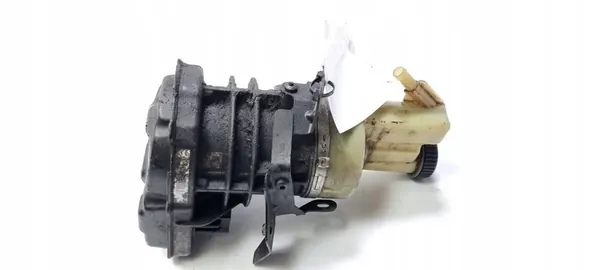 Bomba de Direção Assistida Renault Master III image 6