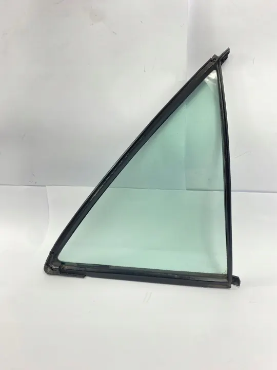 Vitre latérale arrière droite OEM 1247350624 image 2