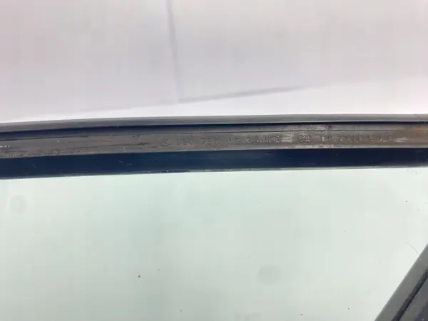 Vitre latérale arrière droite OEM 1247350624 image 9