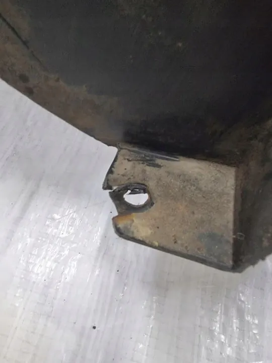 Para-lama traseiro esquerdo usado OEM 95142655 Chevrolet Trax image 5