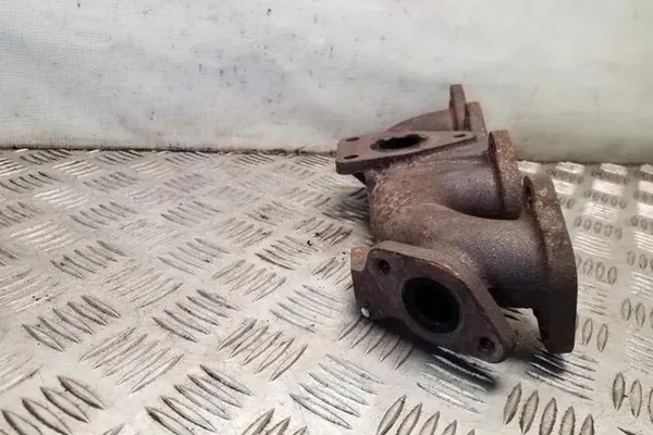 Exhaust Manifold OPEL MOVANO B 2.3L diesel 2015 image 4