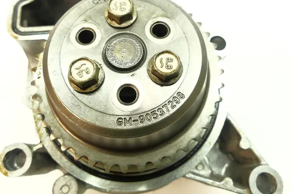 INSIGNIA A 2.0 TURBO Vattenpump image 4