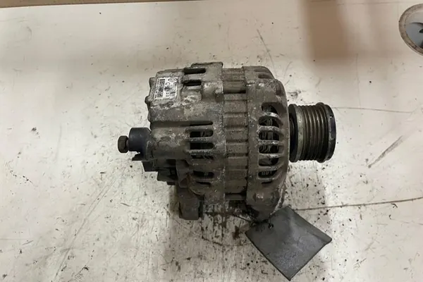 Vaihtovirtageneraattori RENAULT MEGANE II 1.5L diesel image 2