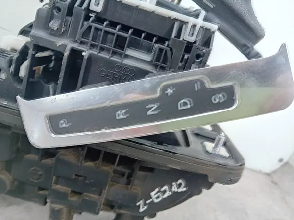 Versnellingspook OEM 4F1713041AJ voor Audi A6 C6 3.2 FSI image 4