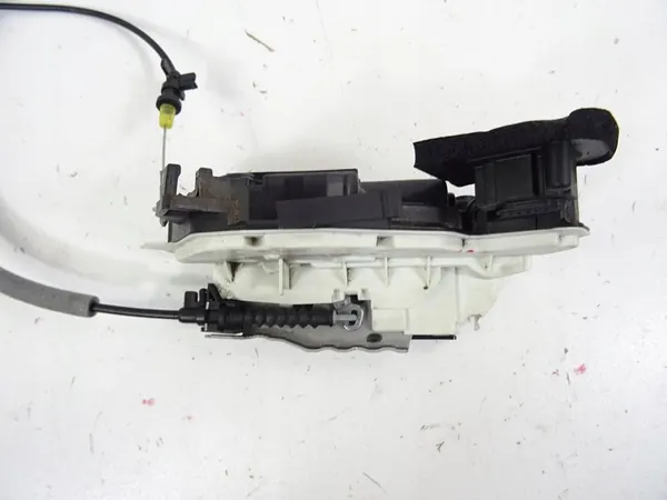 Vänster Bakdörrslås SEAT Leon III 5K4839015R image 4