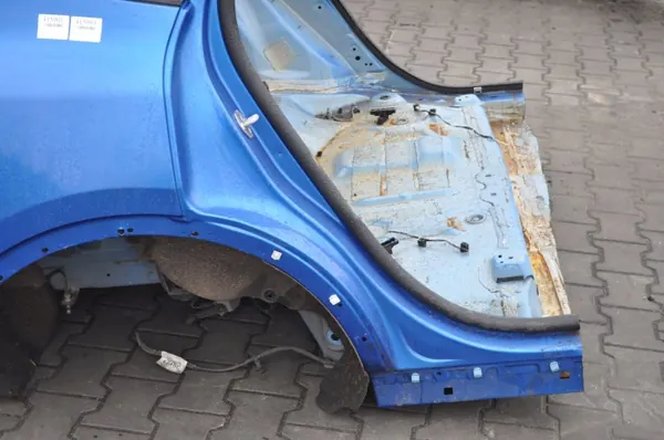 Para-lamas traseiro Ford Kuga MK3 esquerdo/direito OEM 415903 image 4