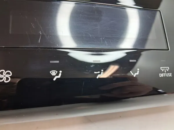 Hyundai Tucson IV displaypaneel OEM 96525-N7100 image 5