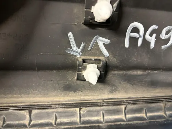 Volkswagen OE Door Trim Left Front 5N0854939A image 10