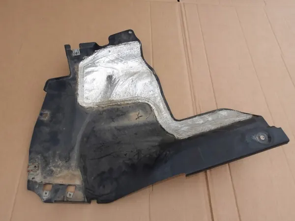 Alfa Romeo Stelvio Bouclier Dessous Droit OEM 50550400 image 3
