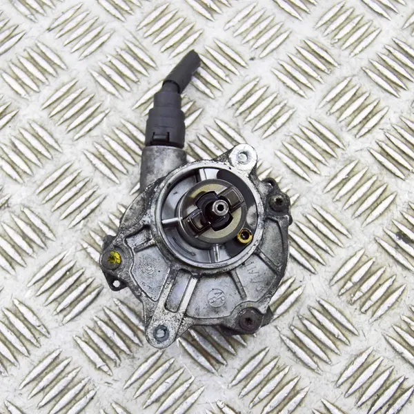 Imupumppu MERCEDES-BENZ SPRINTER 3-T 2.2L A6112300265 image 5