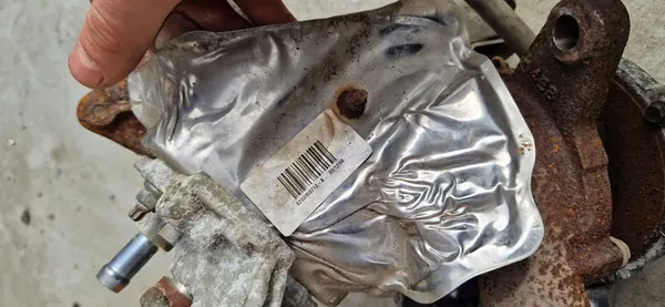 Turbo Renault Megane III 1.9 DCI image 5