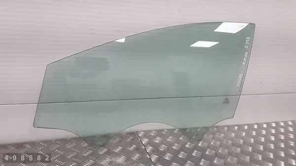 Ford Focus dörrglas OEM dot39as2m35 - Begagnad image 2