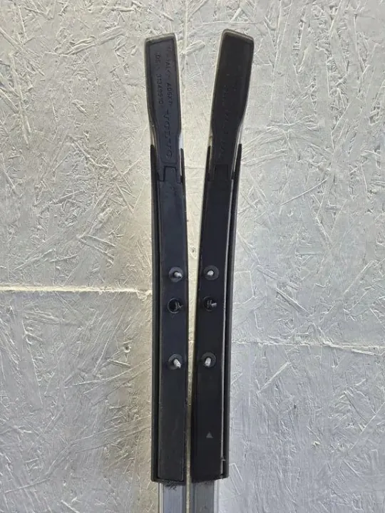 Barra de techo derecha Volvo XC90 II T8 OEM 31349910 image 5
