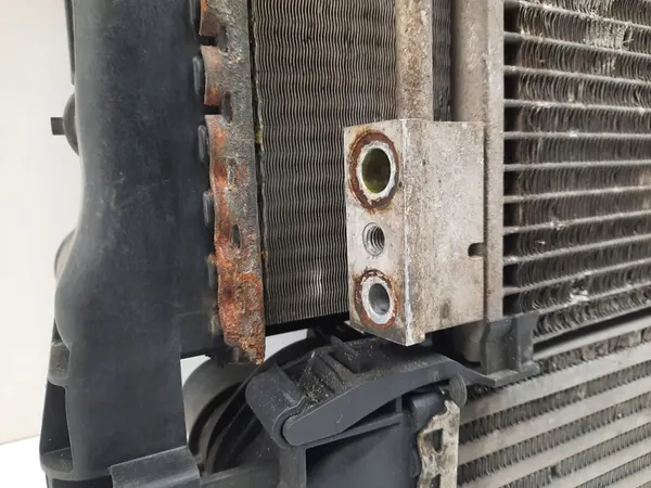 Radiador completo Peugeot Bipper 2011 51854570 image 2