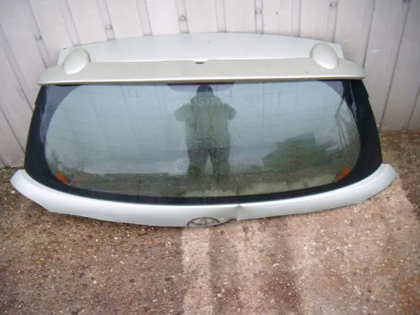 Vitre Arrière Toyota Yaris OEM RTEKO LUK4025 image 3