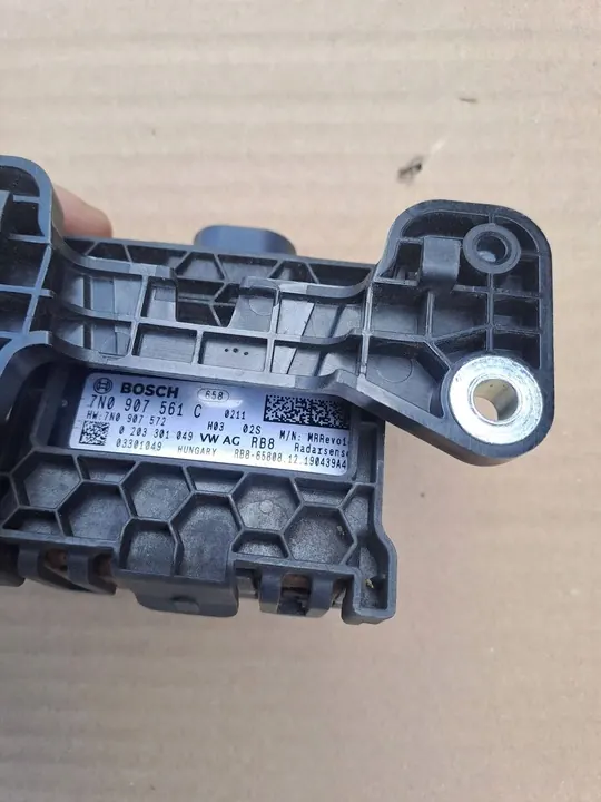 Fram Radar / Distronic Sensor Volkswagen Sharan 2013 OEM image 2