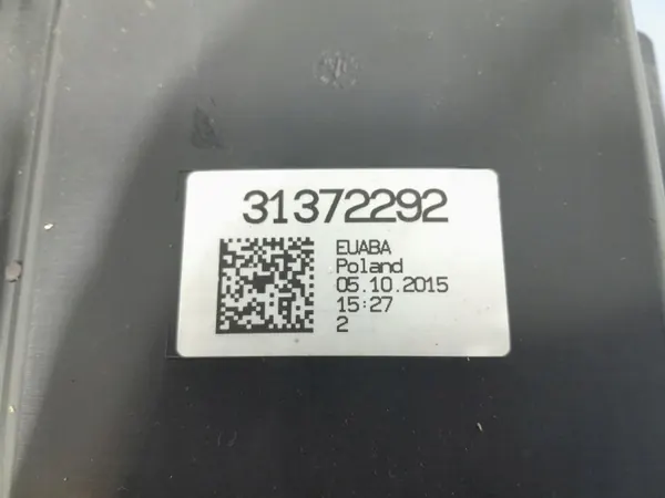 Volvo XC90 2.0 T6 320 CV Filtro de carvão OEM 31372292 image 3