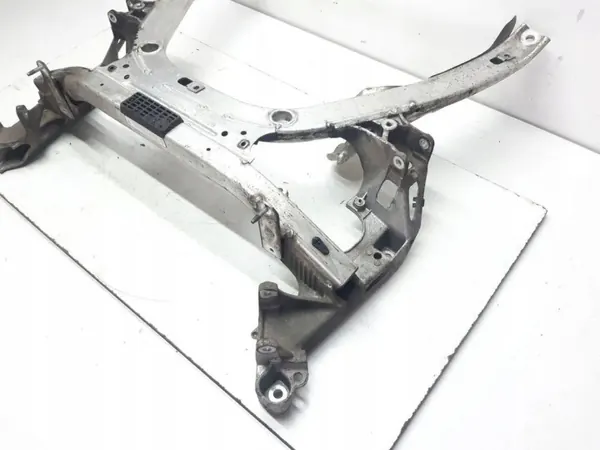 Framtvärbalk OEM 6759462 för BMW E60/E61 image 8