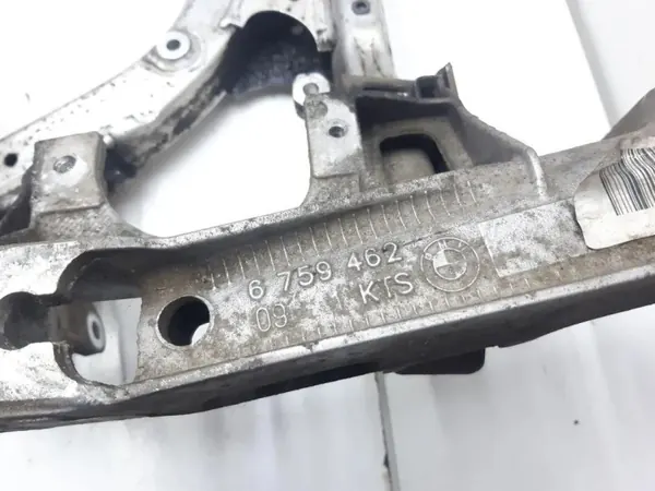 Framtvärbalk OEM 6759462 för BMW E60/E61 image 9