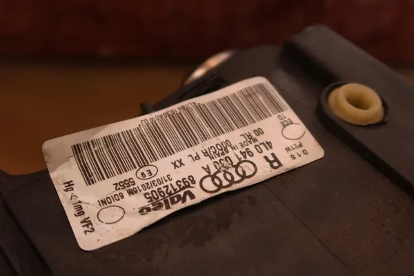 Farol Direito AUDI Q7 image 4