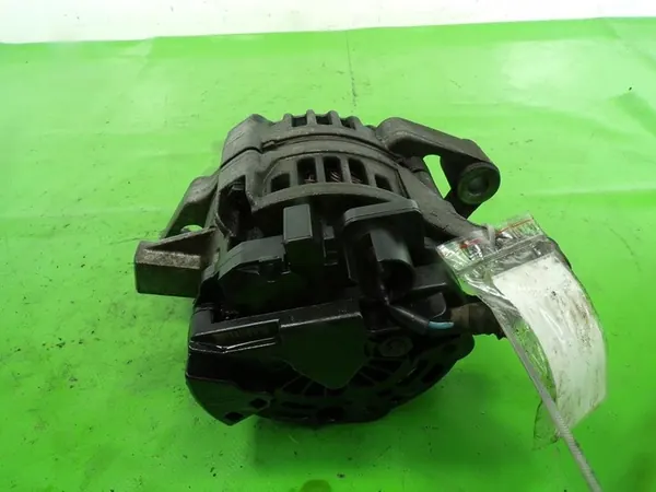 OPEL ASTRA II 1.6 8V Vaihtovirtageneraattori 90561970 image 3