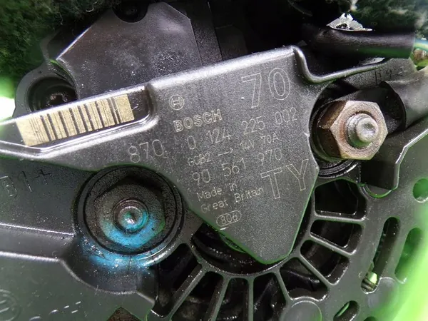 OPEL ASTRA II 1.6 8V Vaihtovirtageneraattori 90561970 image 4