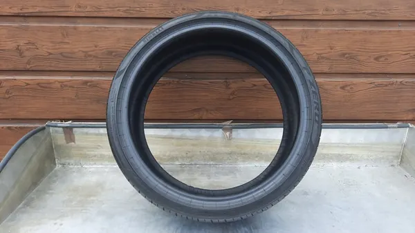 Pirelli P Zero 245/35R21 96Y XL MGT - Maserati image 4