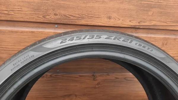 Pirelli P Zero 245/35R21 96Y XL MGT - Maserati image 8