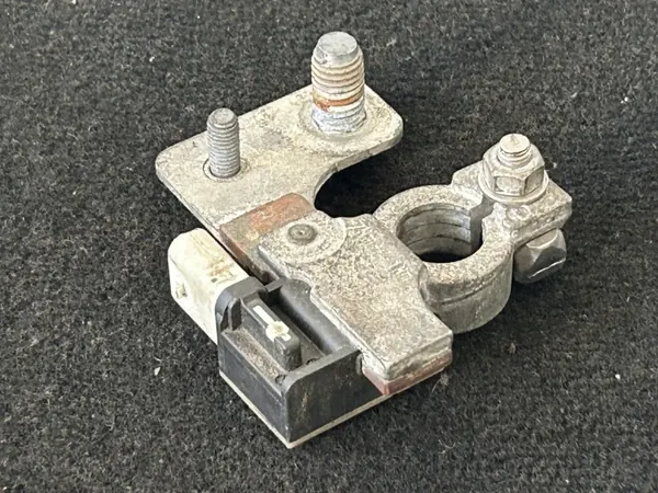 Sensor de Carga Batería Mercedes OEM A0125423118 MP4 image 3