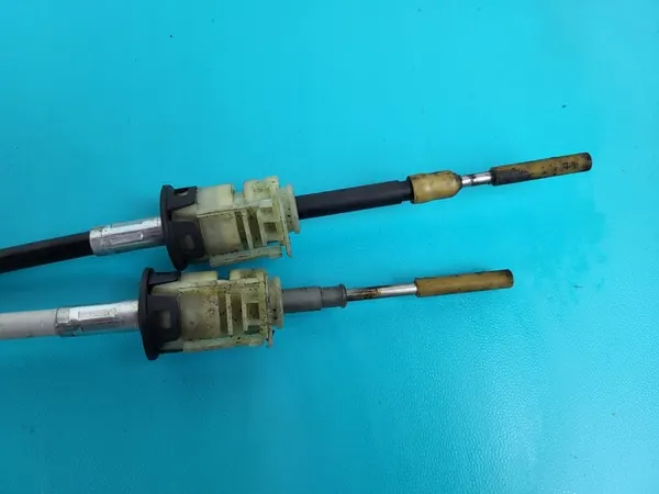 OPEL ASTRA H 1.7 CDTI Gear Shift Cables 13110708 image 3