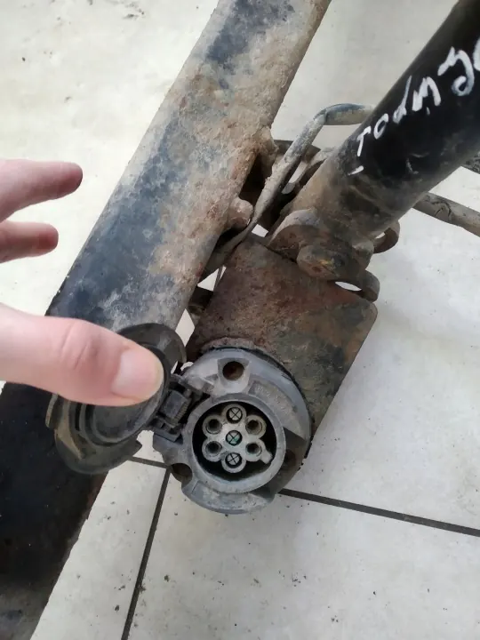 Enganche Citroen Berlingo I OEM ACL17091 - Usado image 4
