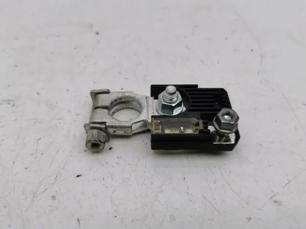 Fusível relé bateria Nissan Juke II F16 2023 OEM AMD141080 image 6